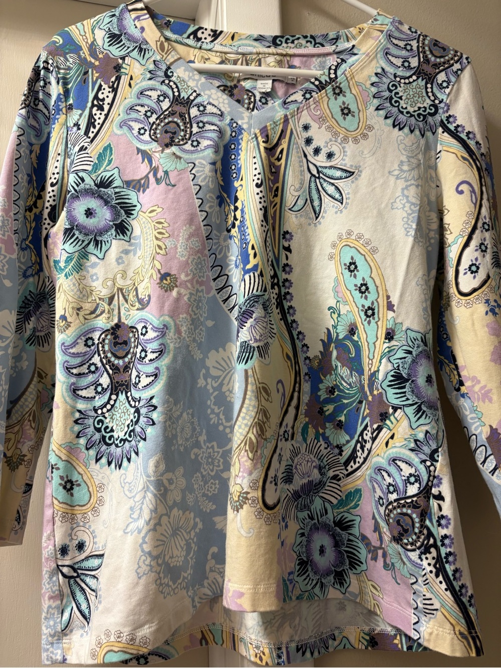 Chico's Pastel Paisley V-Neck Long Sleeve Top - Lavender, Mint, Pale Blue, Cream